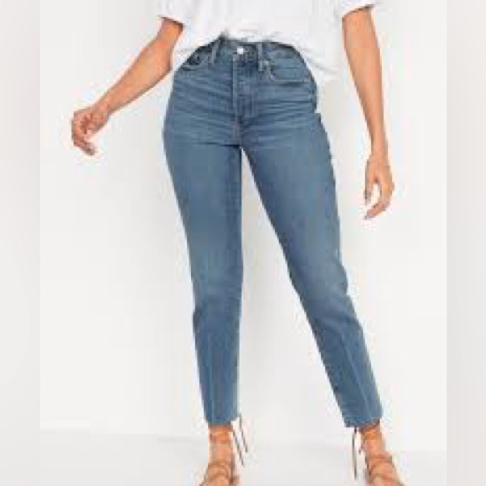 Old Navy High-Waisted Button-Fly O.G. Straight Cut-Off Jeans